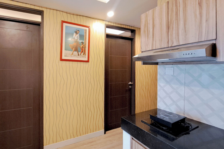 Room 4, Wooden Accent 2Br At Mekarwangi Square Cibaduyut Apartment, Bandung