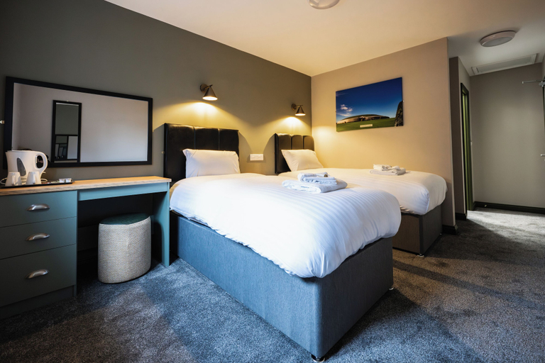 Room 3, Pairc House Hotel, Birmingham