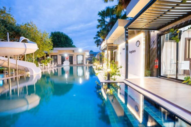 Outdoor pool, Tropic Loft Private Gigantic 14BD Pool Villa - VVP31.14, Sattahip