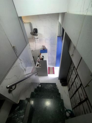 Others 5, Super Dormitory AC DELUXE, Mumbai Suburban