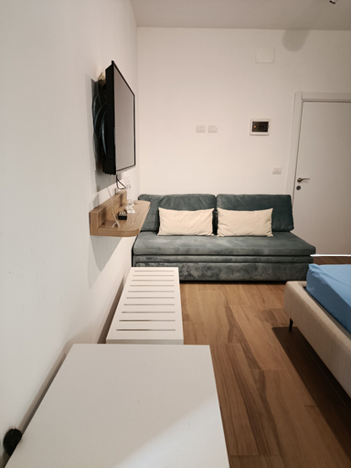 Room 5, Nolo Rooms and Suites, Durrësit