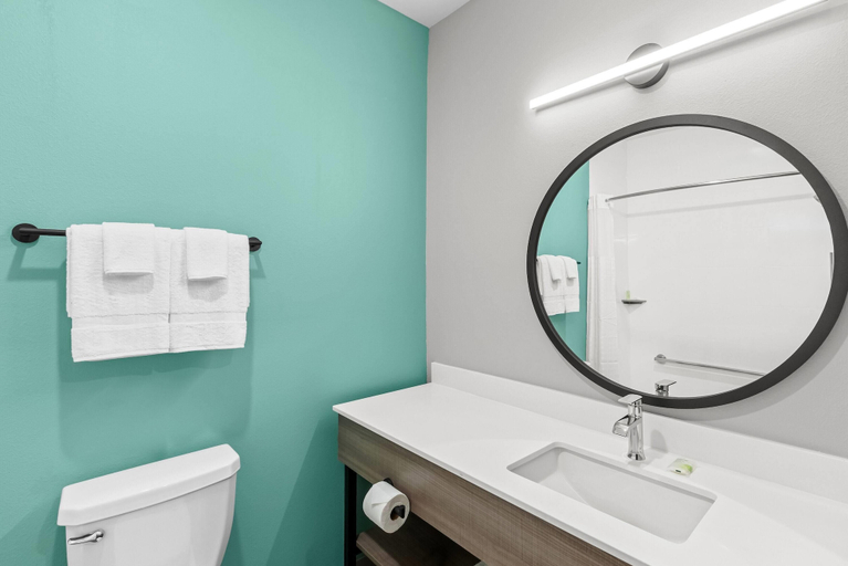 Bathroom 5, Echo Suites Extended Stay by Wyndham Atlanta-Conyers, Rockdale