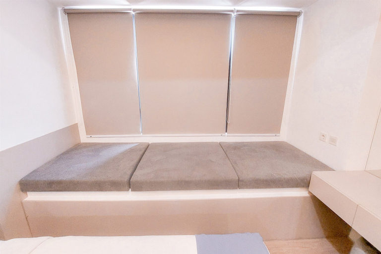 Living area 2, Cozy Living 1Br At Collins Boulevard Apartment, Tangerang