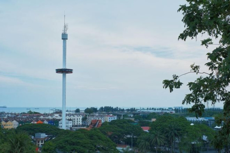 View from property 2, All-You-Need Room for 4 Walk & Drive Around to Tourist Hotspot Eden, Malacca City