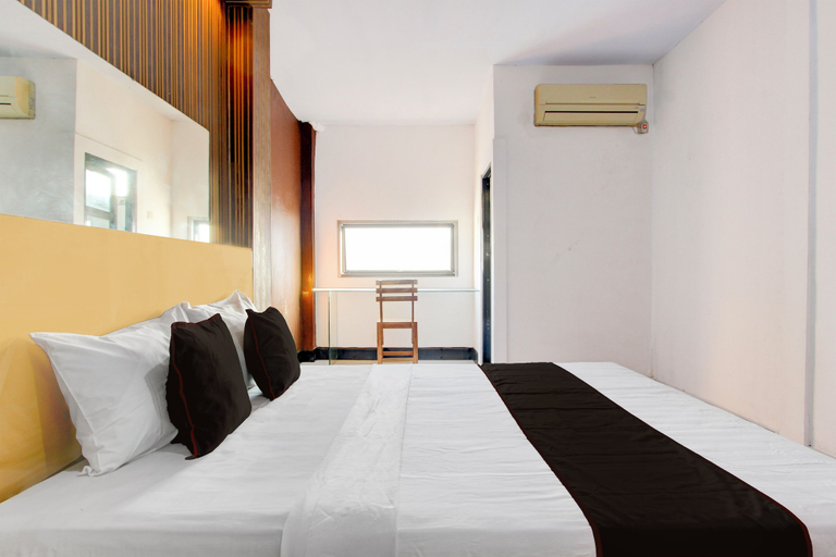 Room 4, Hotel O Kd House, Semarang
