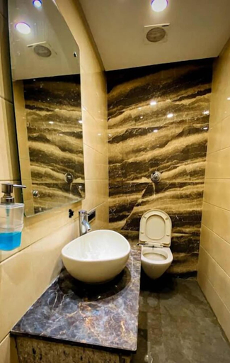 Bathroom 5, Hotel Sita Niwas, Amritsar