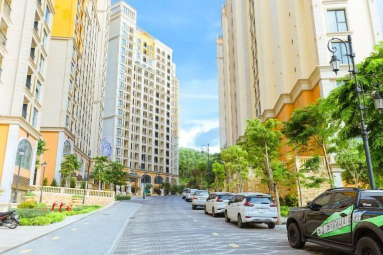 Parking 2, Sensea Hillside Collection at Sunset Town - Managed by Sensea Retreat, Phú Quốc