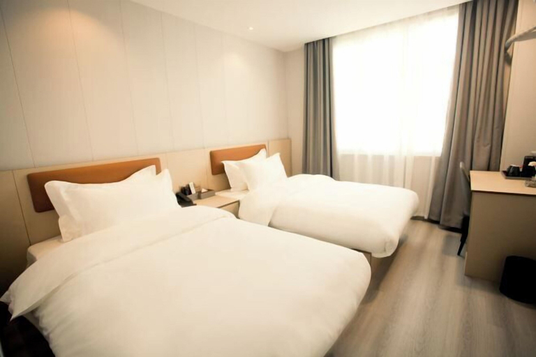 Room 4, Homeinn Pebble Hotel (Tongling Zhidicheng Fortune Plaza Third Middle School), Tongling