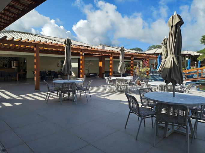 Outdoor dining 2, Condo With Pool 450m From the Beach in Itacimirim - Vbrs, Camaçari