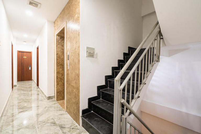 Others 5, Lucky Star Hotel - Lê Thị Riêng, District 1