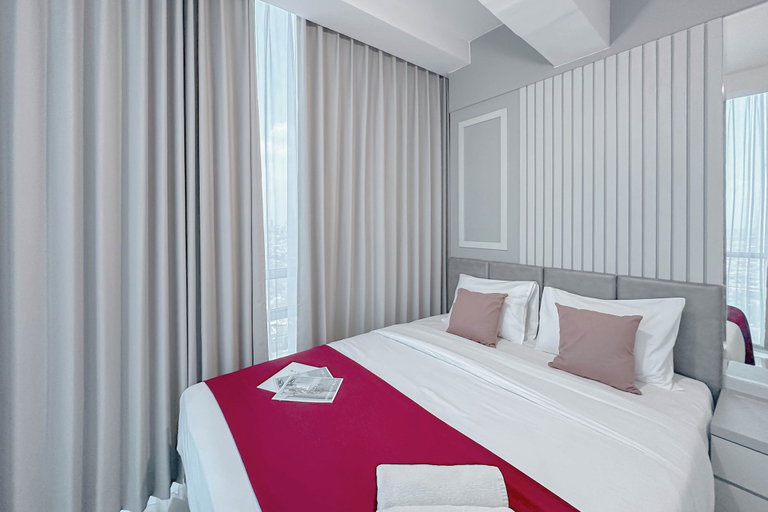 Room 2, Combined Grey Toned 2Br Apartment At The City Square Surabaya, Surabaya
