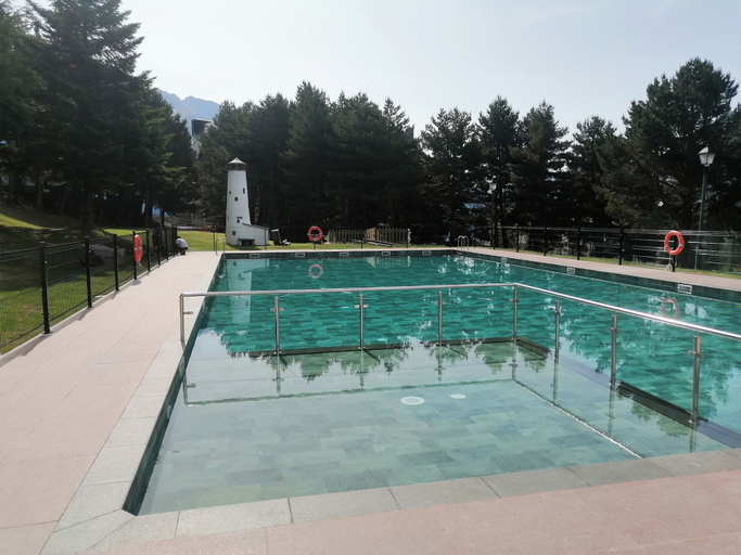 Pool 4, Apartamentos Confort Formigal 3000, Huesca