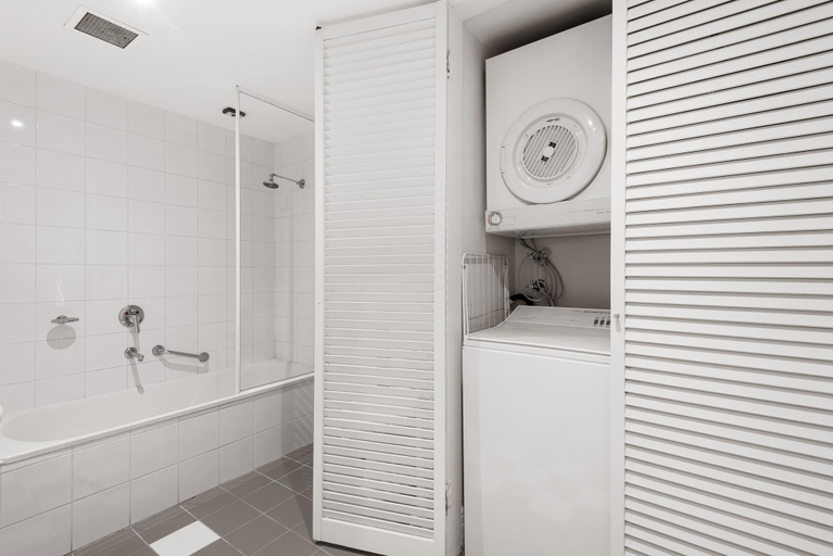 Clothes dryer, Chic 1-Bed Apartment Steps From Shopping Street, Melbourne