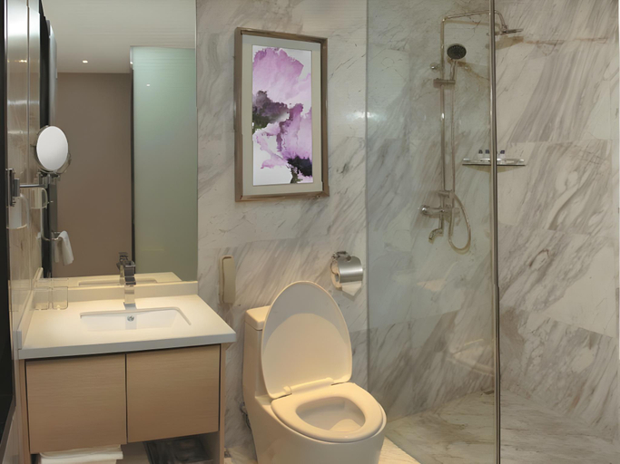 Bathroom 4, Lavande Hotel Guangzhou Wanda Tourist City, Guangzhou