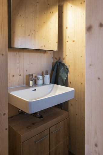 Bathroom, Le Mayen ALTYPIC, Obwalden
