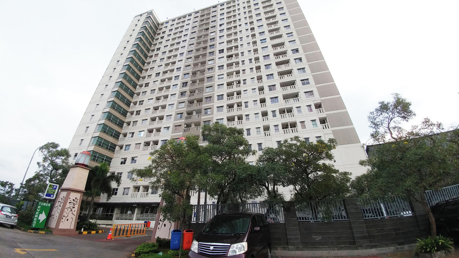 Exterior 4, Comfortable 1Br At Belmont Residence Puri Apartment, West Jakarta