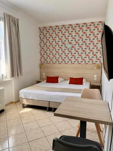 Bedroom 2, Hôtel Reine D'Azur, Alpes-Maritimes