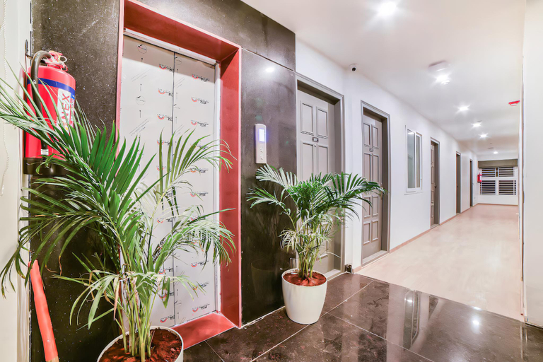 Public Area 3, RG Suites Thoraipakkam, Kancheepuram
