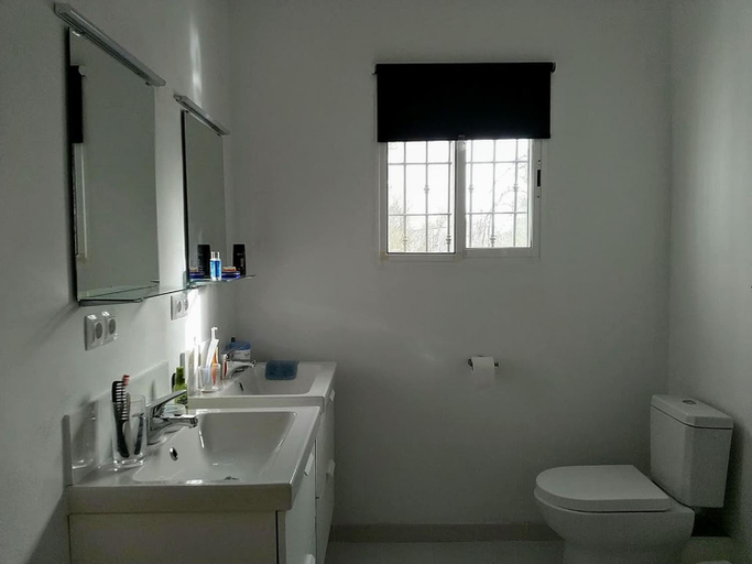 Bathroom 4, Private Pool Retreat Almogia, Málaga