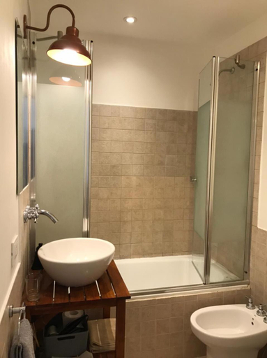 Bathroom 4, Catedral Sur, Bariloche