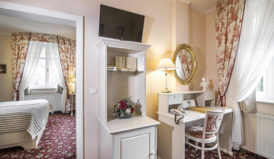 Bedroom 3, Karlsbad Grande Madonna, Karlovy Vary