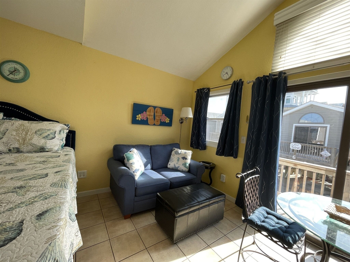 Living area 4, 14 Ocean View Cottage Condo by RedAwning, Dare
