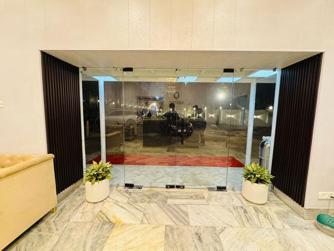 Others 4, Hotel Swagatam, Kaushambi