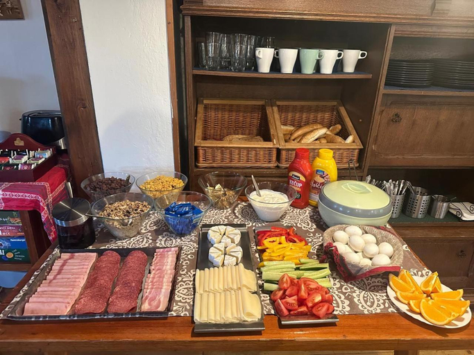 Food & Drinks 4, Horska chata Amor, Trutnov