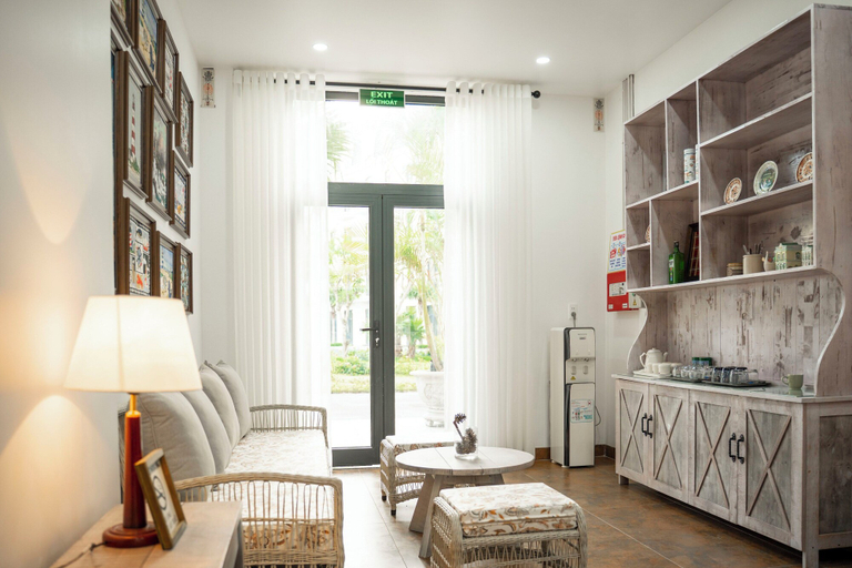 Interior entrance 3, Cocochi Homestay Do Son