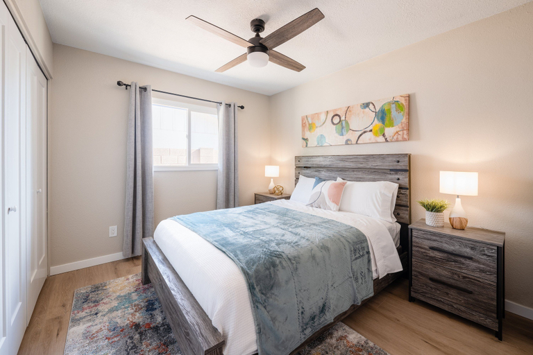 Interior 4, Blue Tides Getaway - Private Pool & Fire Pit, Maricopa