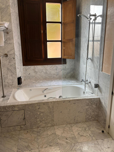 Bathroom 4, Hospedería del Monasterio de Rueda, Zaragoza