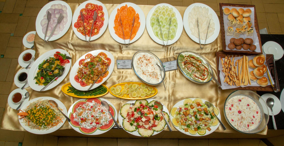 Food & Drinks 3, Hotel Kanha Shyam, Kaushambi