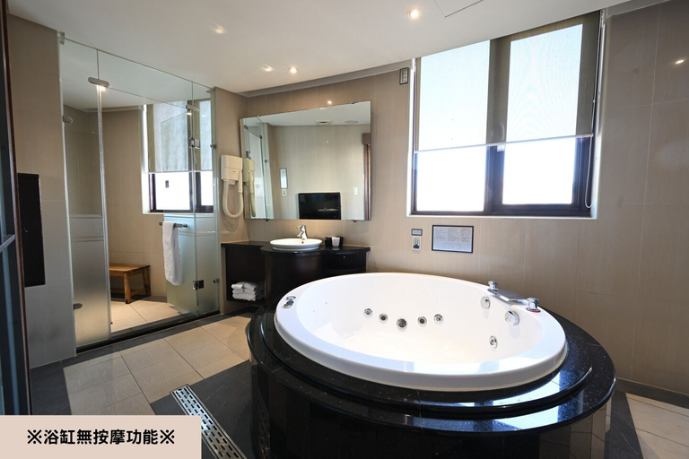 Bathroom 5, Via Hotel Breeze, New Taipei City