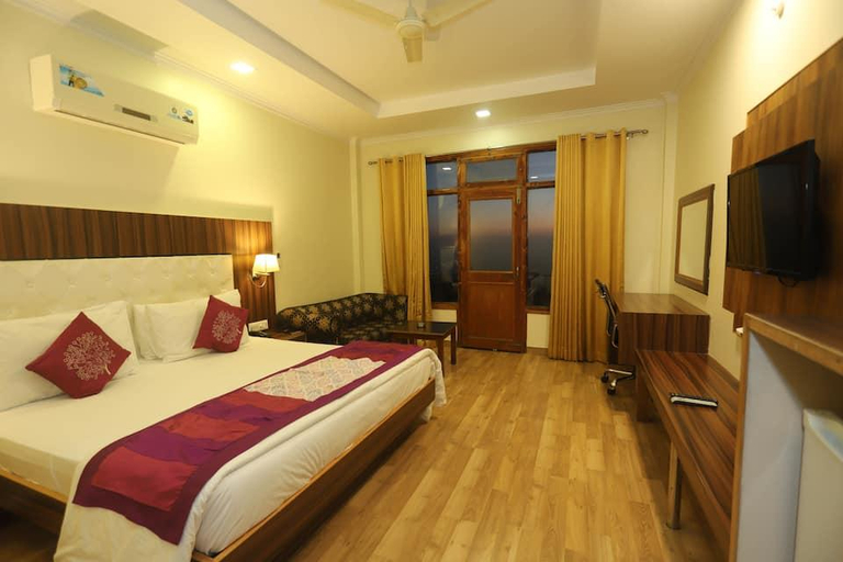 Bedroom 2, Hotel Pong View, Dharamshala, Kangra