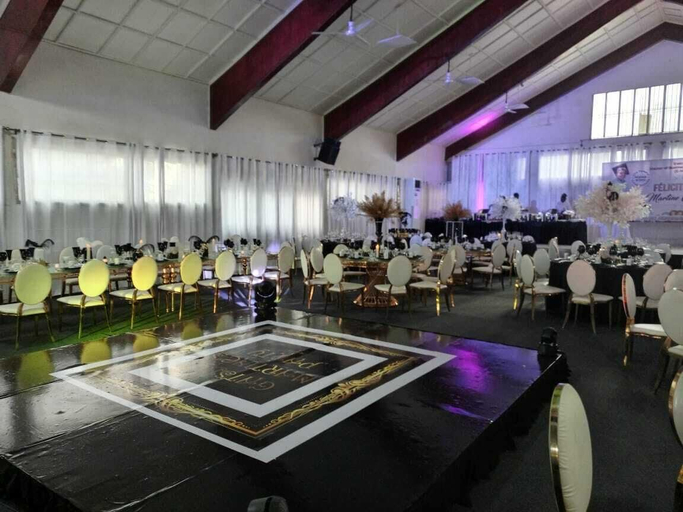 Banquet hall, GUIM'S SQUARE HOTEL, Wouri