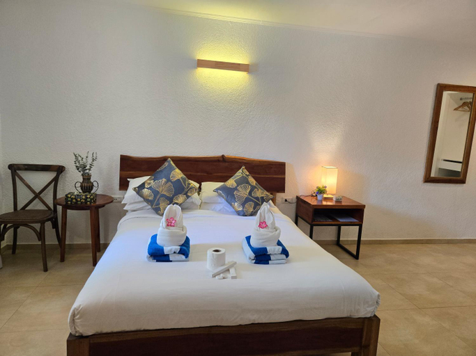 Bedroom 3, Alona Garden Suites, Panglao