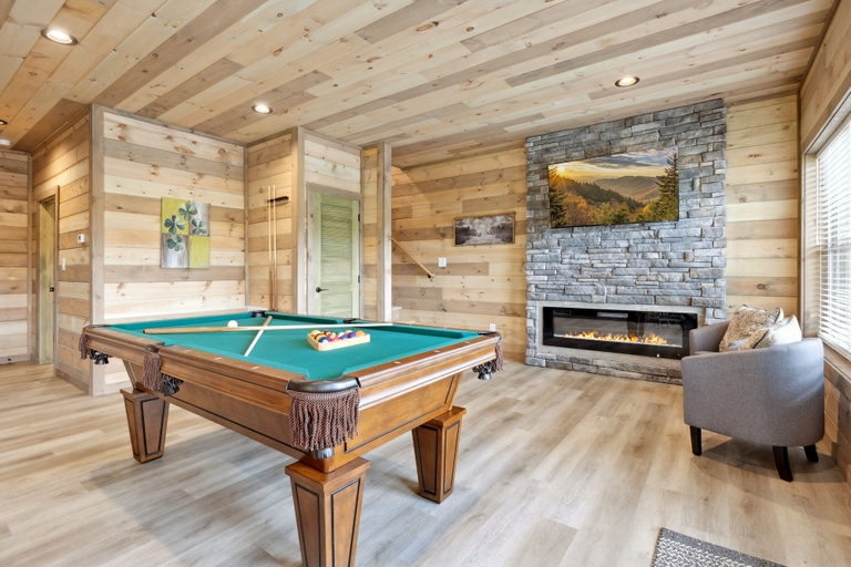 Game room 2, 4 Clovers 3 Bedroom Home, Sevier