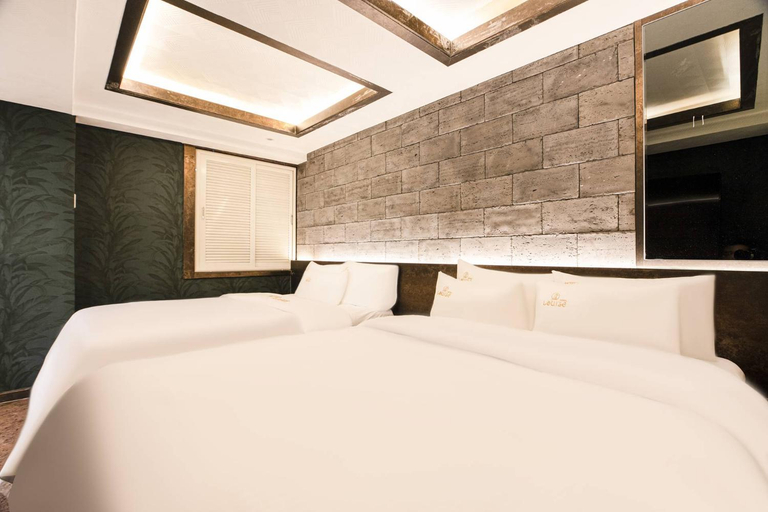 Bedroom 3, Jamsil Louize, Songpa