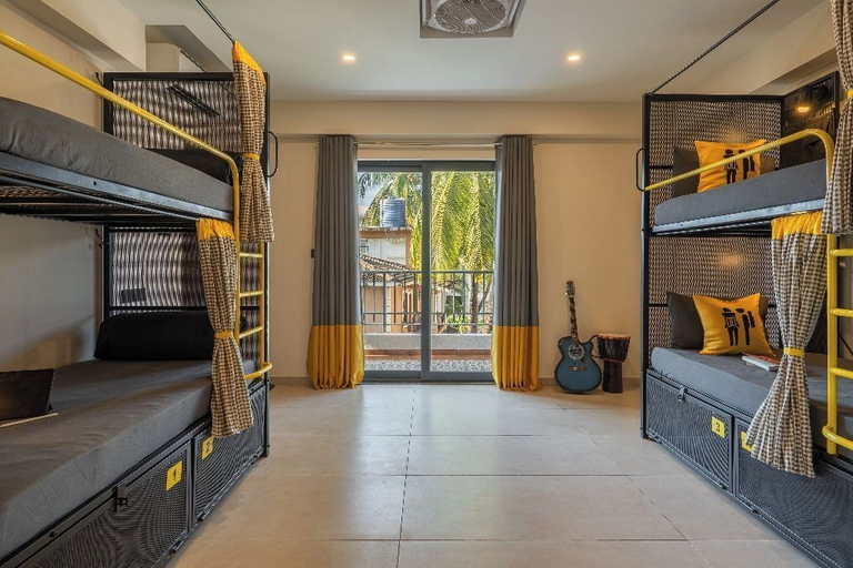 Room 3, The Hosteller Bam Goa Calangute, North Goa