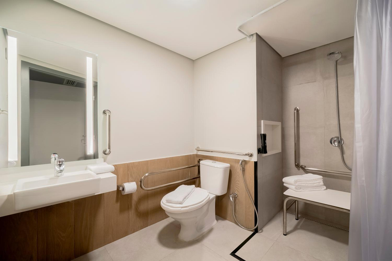 Bathroom 4, ibis São Paulo Paulista, São Paulo