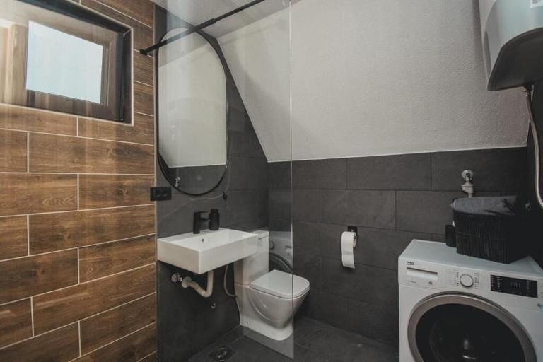 Bathroom 3, Mountain Homes Durmitor 3