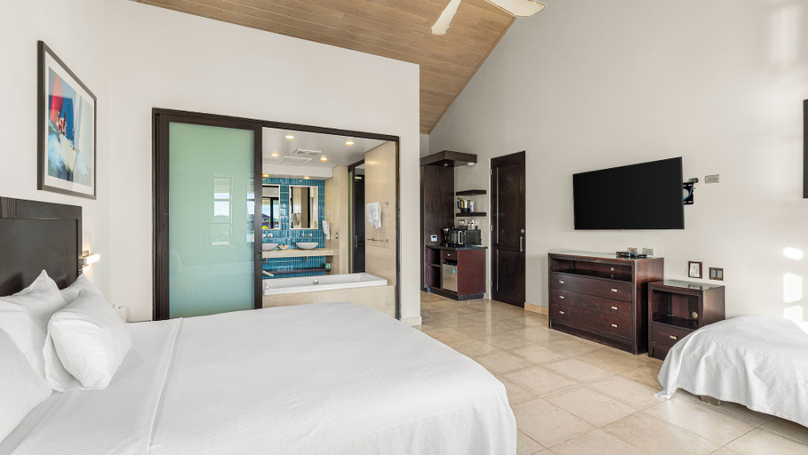 Room 2, The Moorings Yacht Club Hotel