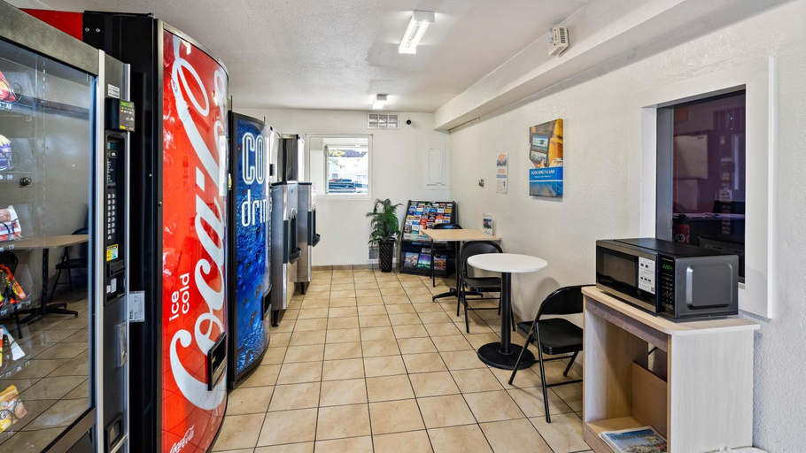 Others 5, Motel 6 Kalispell, MT, Flathead