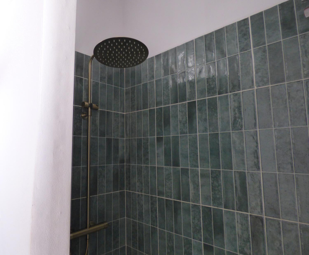 Bathroom 4, El Palacio del Viento, Cádiz