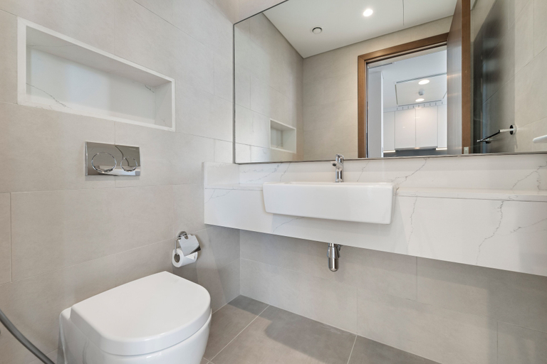 Bathroom 5, 2BR M Canal Front B3 Waterfront Views, Dubai