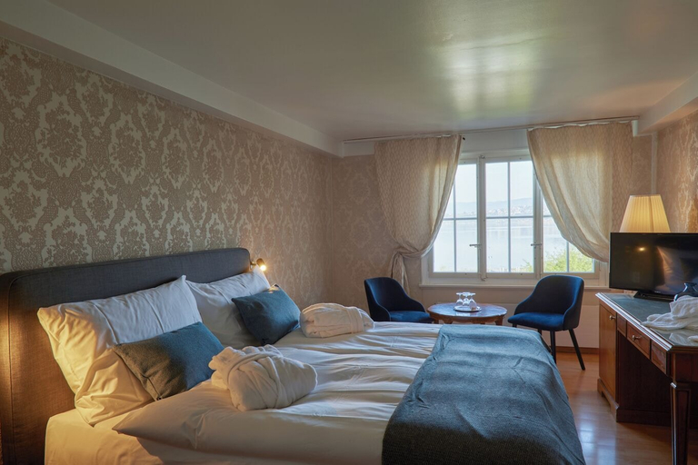 Bedroom 2, Schiff am See, Lac