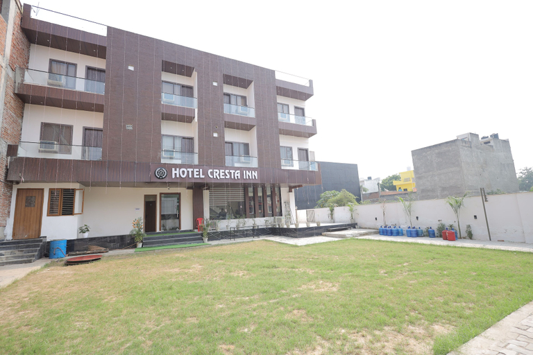 Front of property 5, HOTEL CRESTA INN, Agra