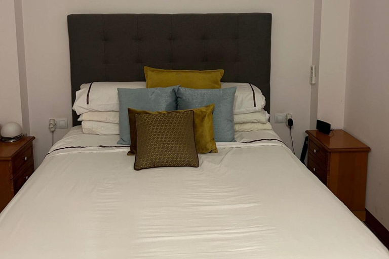 Room 3, House -sleeps 6-garden-fireplace, Alicante