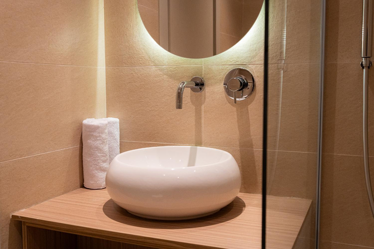 Bathroom 4, Le Pacha Hotel, Bab Bhar