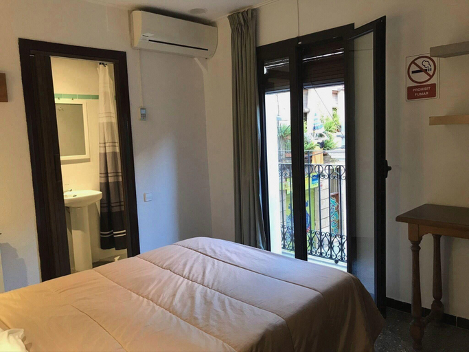 Bedroom 3, Hostal Radio, Barcelona